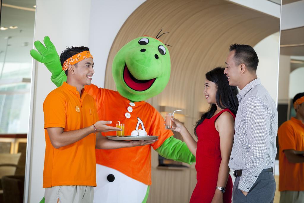 Harris Hotel And Conventions Denpasar Esterno foto