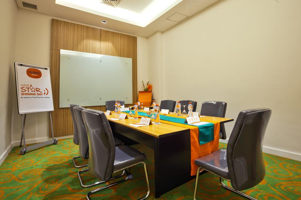 Harris Hotel And Conventions Denpasar Esterno foto