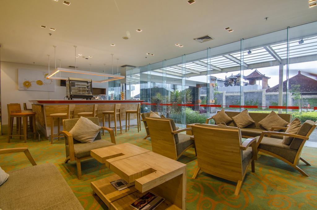 Harris Hotel And Conventions Denpasar Esterno foto